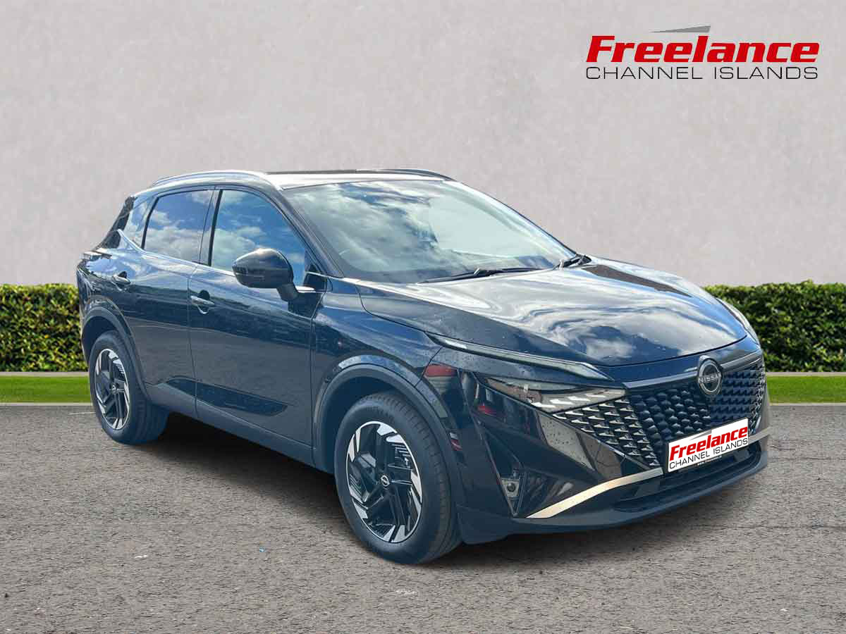 NISSAN Qashqai 1.3 Dig-T Mild Hybrid 158 N-Connecta (Panoramic Roof) Automatic 5 Door