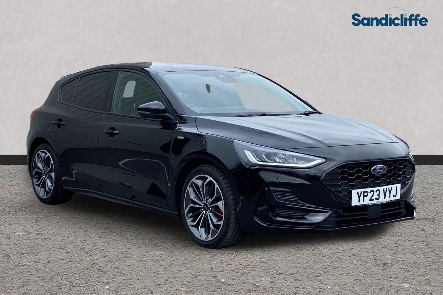 Black 2023 Ford Focus 1.0T ST-Line X (125ps) Hatchback Hatchback Front-wheel drive Manual