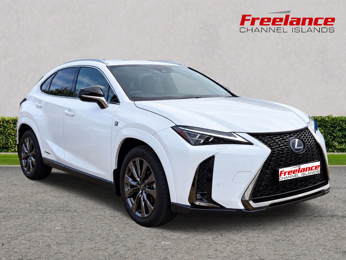 Lexus LBX 1.5 Hybrid Takumi E-CVT